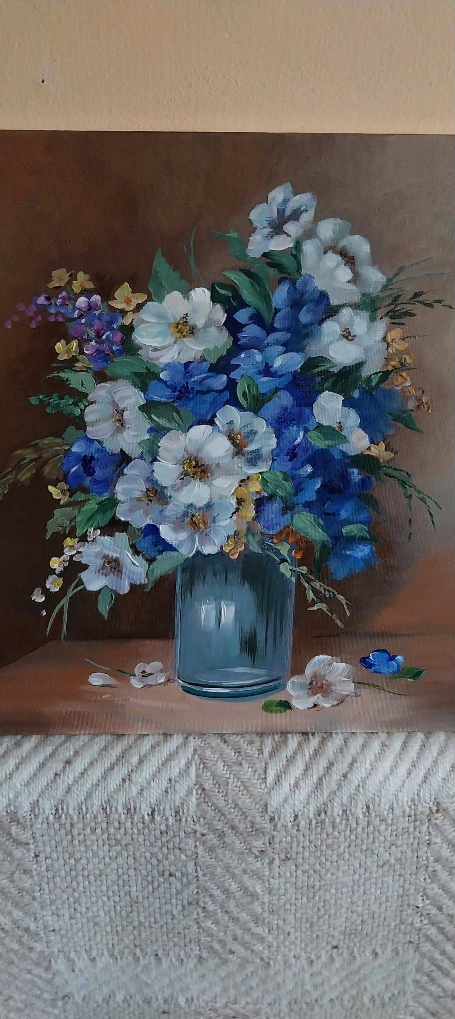 Poza O vaza cu flori