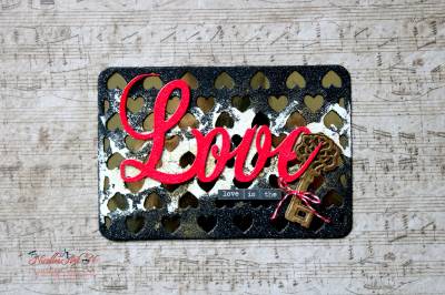 Poza LOVE IS THE KEY - Greeting Card