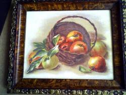 Picturi de toamna cosulet cu mere